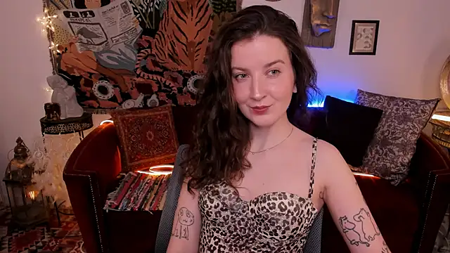 Snapshot of JackieByrd chatting on 09/17/25, 10:50 JackieByrd online show from 09/17/25, 10:50