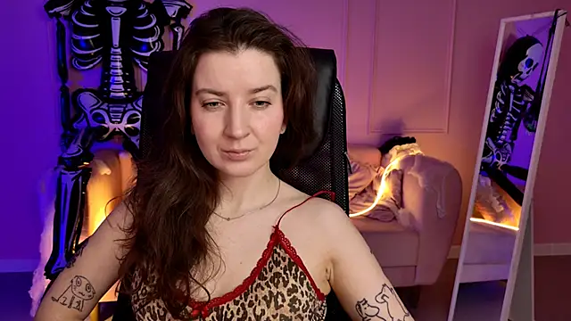 Snapshot of JackieByrd chatting on 10/23/25, 01:21 JackieByrd online show from 10/23/25, 01:21