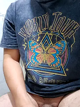 Snapshot of strokvic chatting on 02/14/25, 05:51 strokvic online show from 02/14/25, 05:51