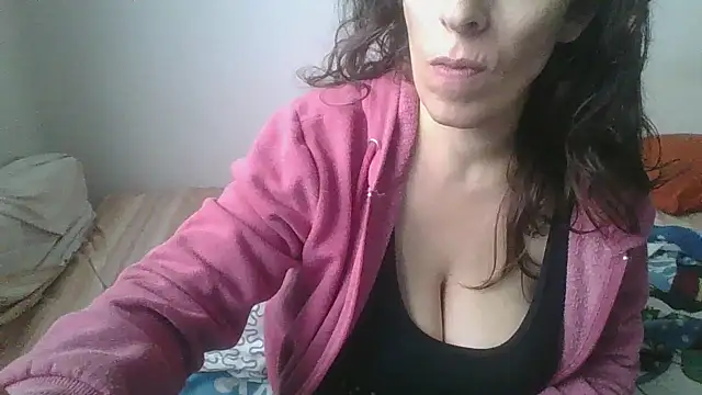 hairygirl80 online show from 10/15/25, 12:38