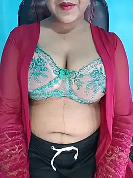 Snapshot of Sadika- chatting on 07/26/26, 04:36 Sadika- online show from 07/26/26, 04:36