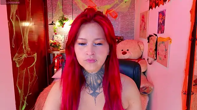 meghan nill online show from 10/15/25, 03:06