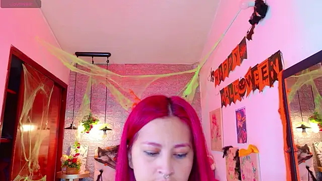 meghan nill online show from 10/22/25, 02:56