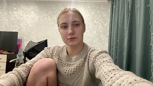 AnneBall online show from 12/30/24, 03:46