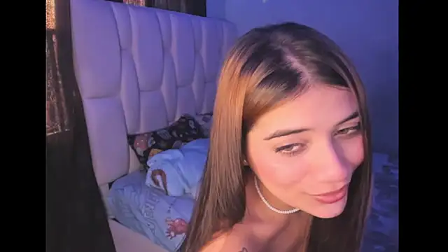 KittyKlum online show from 01/21/25, 10:08