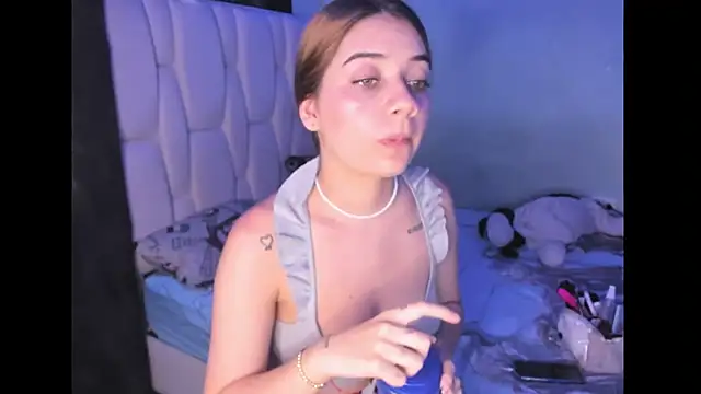 KittyKlum online show from 01/30/25, 09:14