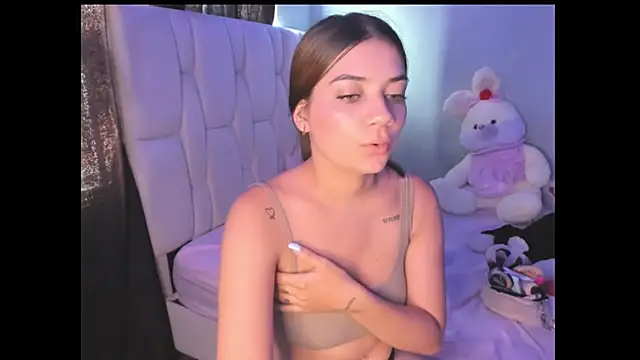 KittyKlum online show from 03/19/25, 07:38