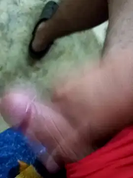 Snapshot of manuelmen211 chatting on 02/22/26, 03:07 manuelmen211 online show from 02/22/26, 03:07