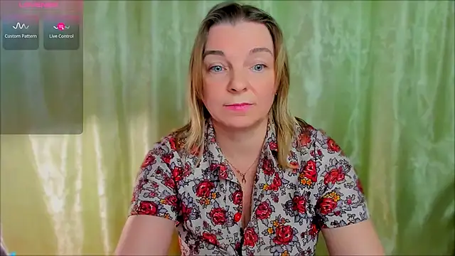 Regina  blue online show from 03/16/25, 11:36