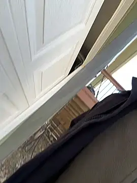 Snapshot of SmokingSloth chatting on 02/16/25, 08:00 SmokingSloth online show from 02/16/25, 08:00