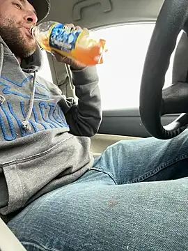 Snapshot of SmokingSloth chatting on 03/19/25, 09:16 SmokingSloth online show from 03/19/25, 09:16