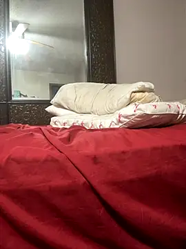 Snapshot of SmokingSloth chatting on 12/03/25, 09:35 SmokingSloth online show from 12/03/25, 09:35