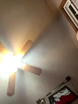 Snapshot of SmokingSloth chatting on 01/09/26, 01:03 SmokingSloth online show from 01/09/26, 01:03