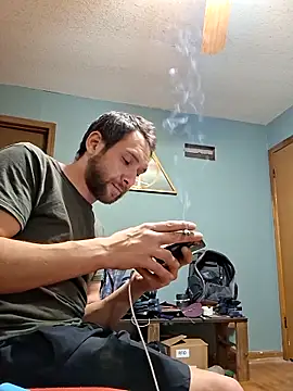 Snapshot of SmokingSloth chatting on 02/21/26, 11:28 SmokingSloth online show from 02/21/26, 11:28