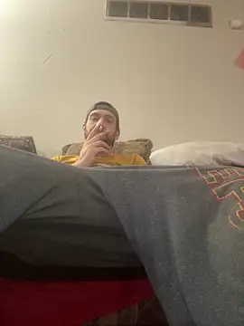 Snapshot of SmokingSloth chatting on 03/02/26, 08:10 SmokingSloth online show from 03/02/26, 08:10