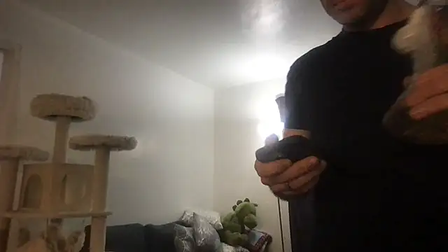 Snapshot of SpunCandy chatting on 09/27/25, 05:40 SpunCandy online show from 09/27/25, 05:40