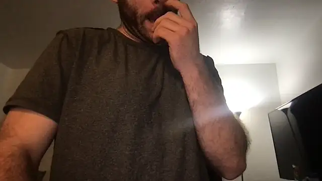 Snapshot of SpunCandy chatting on 10/03/25, 10:51 SpunCandy online show from 10/03/25, 10:51