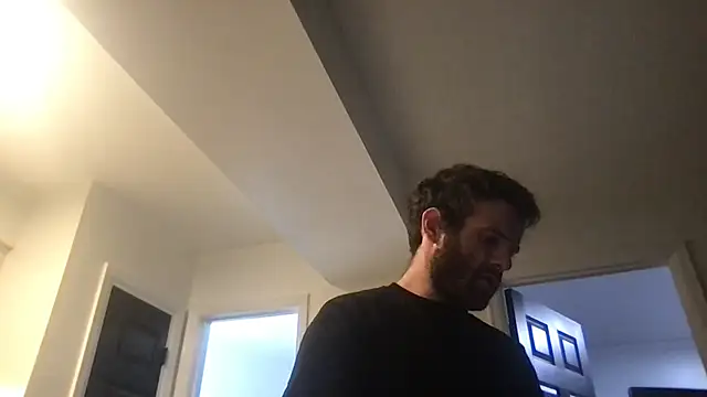 Snapshot of SpunCandy chatting on 10/12/25, 06:01 SpunCandy online show from 10/12/25, 06:01