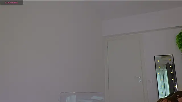 Snapshot of FazeyJ_ chatting on 03/13/25, 07:09 FazeyJ online show from 03/13/25, 07:09