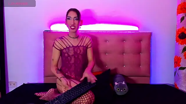 Snapshot of khandyzBlum chatting on 12/21/24, 10:19 khandyzBlum online show from 12/21/24, 10:19