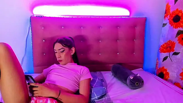 Snapshot of khandyzBlum chatting on 01/24/25, 09:05 khandyzBlum online show from 01/24/25, 09:05