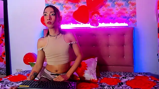 Snapshot of khandyzBlum chatting on 02/16/25, 04:53 khandyzBlum online show from 02/16/25, 04:53