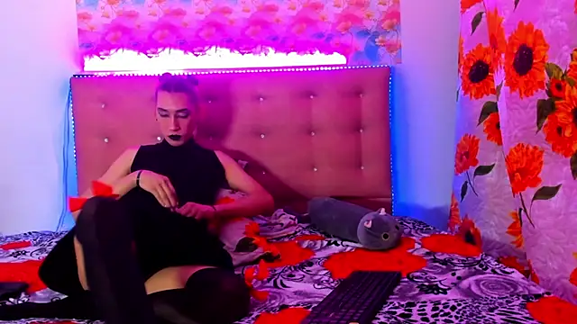 Snapshot of khandyzBlum chatting on 03/01/25, 10:42 khandyzBlum online show from 03/01/25, 10:42