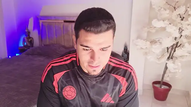 Axel Big cock online show from 06/27/26, 07:08