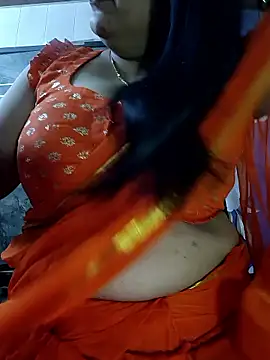 Snapshot of sneha_rose chatting on 01/06/26, 09:46 sneha rose online show from 01/06/26, 09:46