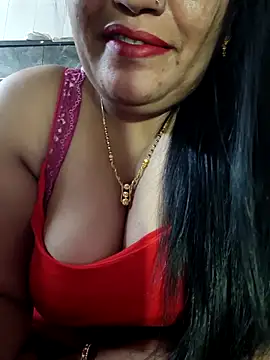 Snapshot of sneha_rose chatting on 02/06/26, 05:05 sneha rose online show from 02/06/26, 05:05