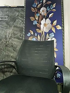 Snapshot of sneha_rose chatting on 03/15/26, 05:08 sneha rose online show from 03/15/26, 05:08