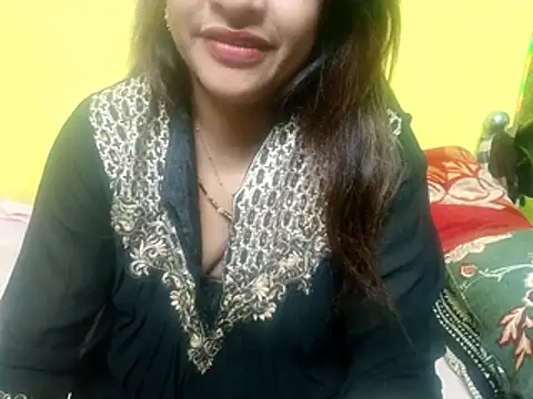 Snapshot of Sexyranibhabhi chatting on 12/19/25, 02:35 Sexyranibhabhi online show from 12/19/25, 02:35