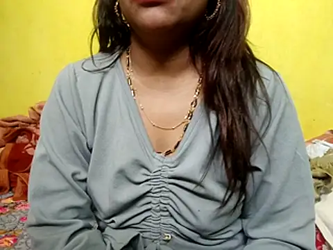 Snapshot of Sexyranibhabhi chatting on 02/13/26, 02:07 Sexyranibhabhi online show from 02/13/26, 02:07