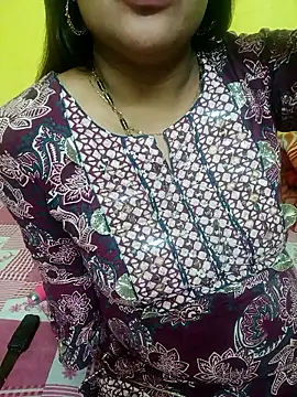 Snapshot of Sexyranibhabhi chatting on 03/31/26, 04:07 Sexyranibhabhi online show from 03/31/26, 04:07