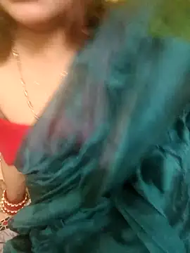 Snapshot of Sexyranibhabhi chatting on 04/11/26, 02:21 Sexyranibhabhi online show from 04/11/26, 02:21
