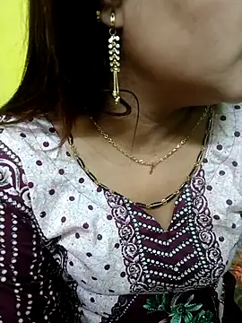 Snapshot of Sexyranibhabhi chatting on 04/26/26, 02:48 Sexyranibhabhi online show from 04/26/26, 02:48