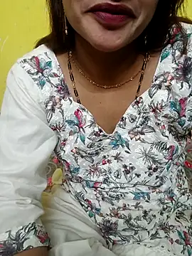Snapshot of Sexyranibhabhi chatting on 04/27/26, 02:59 Sexyranibhabhi online show from 04/27/26, 02:59