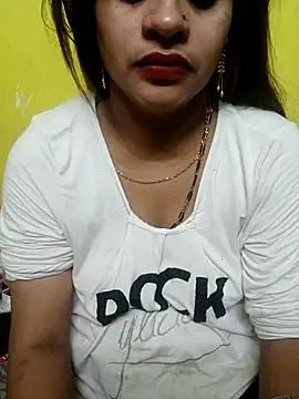 Snapshot of Sexyranibhabhi chatting on 04/28/26, 02:27 Sexyranibhabhi online show from 04/28/26, 02:27