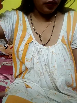 Snapshot of Sexyranibhabhi chatting on 05/02/26, 03:33 Sexyranibhabhi online show from 05/02/26, 03:33