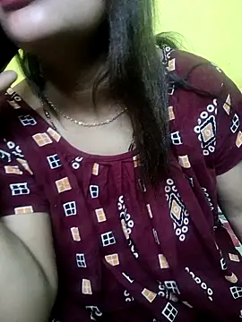 Snapshot of Sexyranibhabhi chatting on 05/11/26, 03:45 Sexyranibhabhi online show from 05/11/26, 03:45
