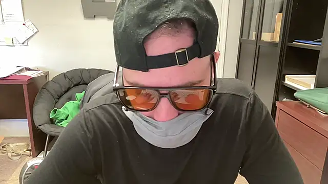 Snapshot of swagger1793 chatting on 01/17/25, 03:22 swagger1793 online show from 01/17/25, 03:22