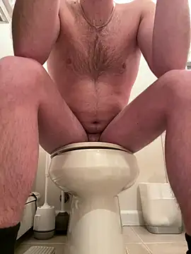 Snapshot of swagger1793 chatting on 03/10/25, 02:39 swagger1793 online show from 03/10/25, 02:39