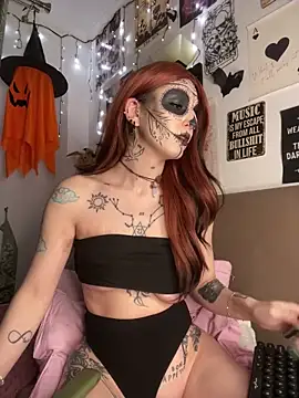 MoonAgnes online show from 05/05/26, 03:09