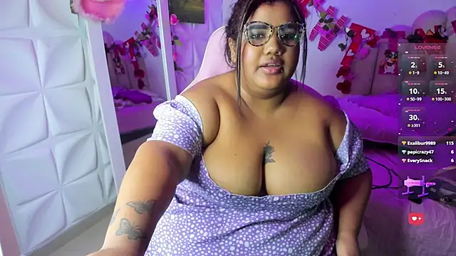 NaomiAsha online show from 02/19/25, 07:28