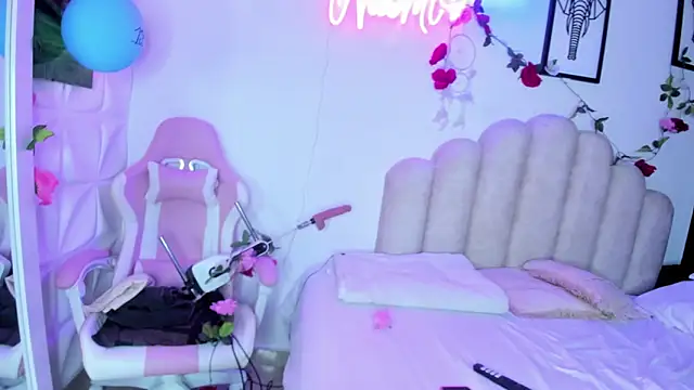 NaomiAsha online show from 03/15/25, 07:38