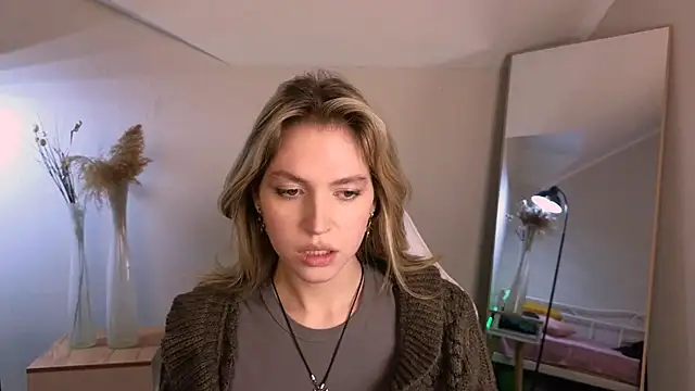 Snapshot of Niky__Jess chatting on 01/21/25, 08:11 Niky Jess online show from 01/21/25, 08:11