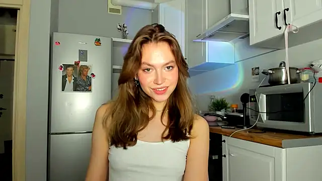 Snapshot of Niky__Jess chatting on 02/13/25, 01:59 Niky Jess online show from 02/13/25, 01:59