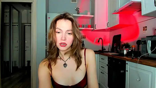 Snapshot of Niky__Jess chatting on 02/14/25, 09:45 Niky Jess online show from 02/14/25, 09:45