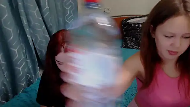 Snapshot of HaleyRoute chatting on 03/11/25, 05:57 HaleyRoute online show from 03/11/25, 05:57