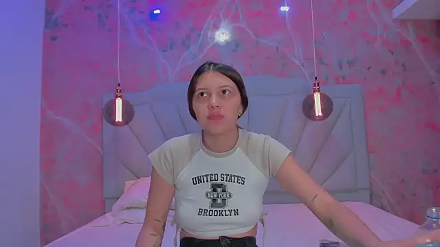 Snapshot of AngelaaCute_ chatting on 01/16/25, 11:58 AngelaaCute online show from 01/16/25, 11:58